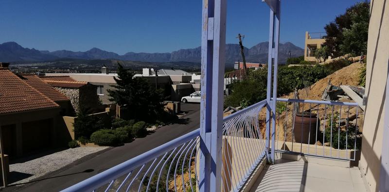 1 Bedroom Property for Sale in Gordons Bay Western Cape